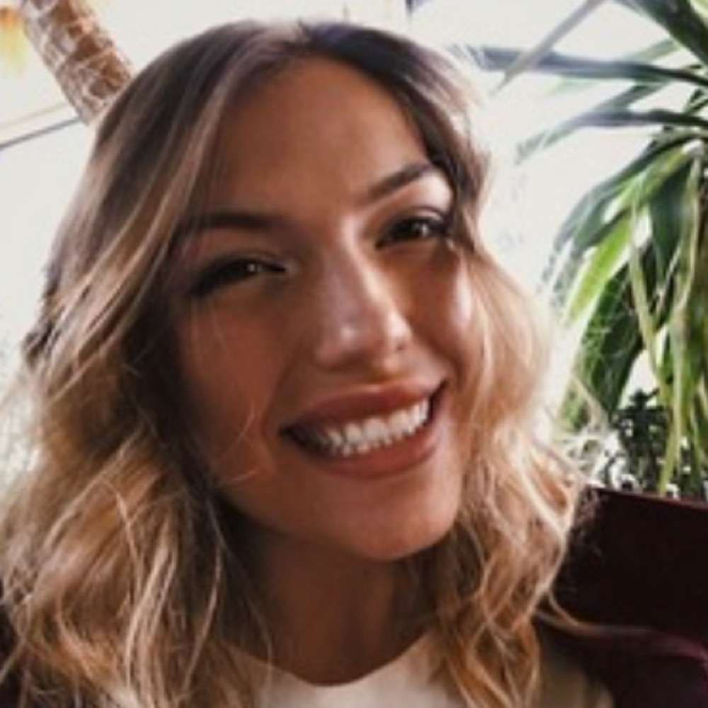 Meet your Posher, Hannah